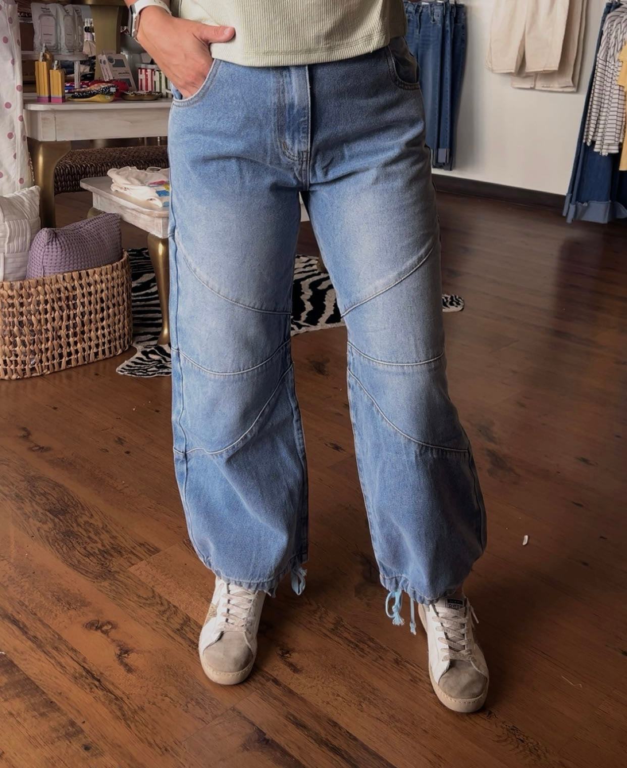 Canyon Barrel Jeans